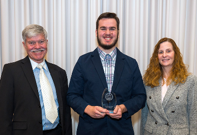 Hawthorne Named Walter Scholastic Award Winner