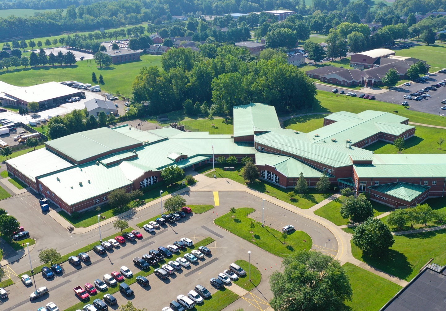 Aerial view of Mount Vernon Middle School campus.
